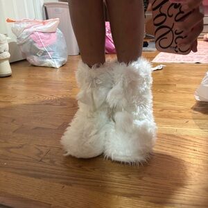 White Fuzzy Plush Boot Slippers